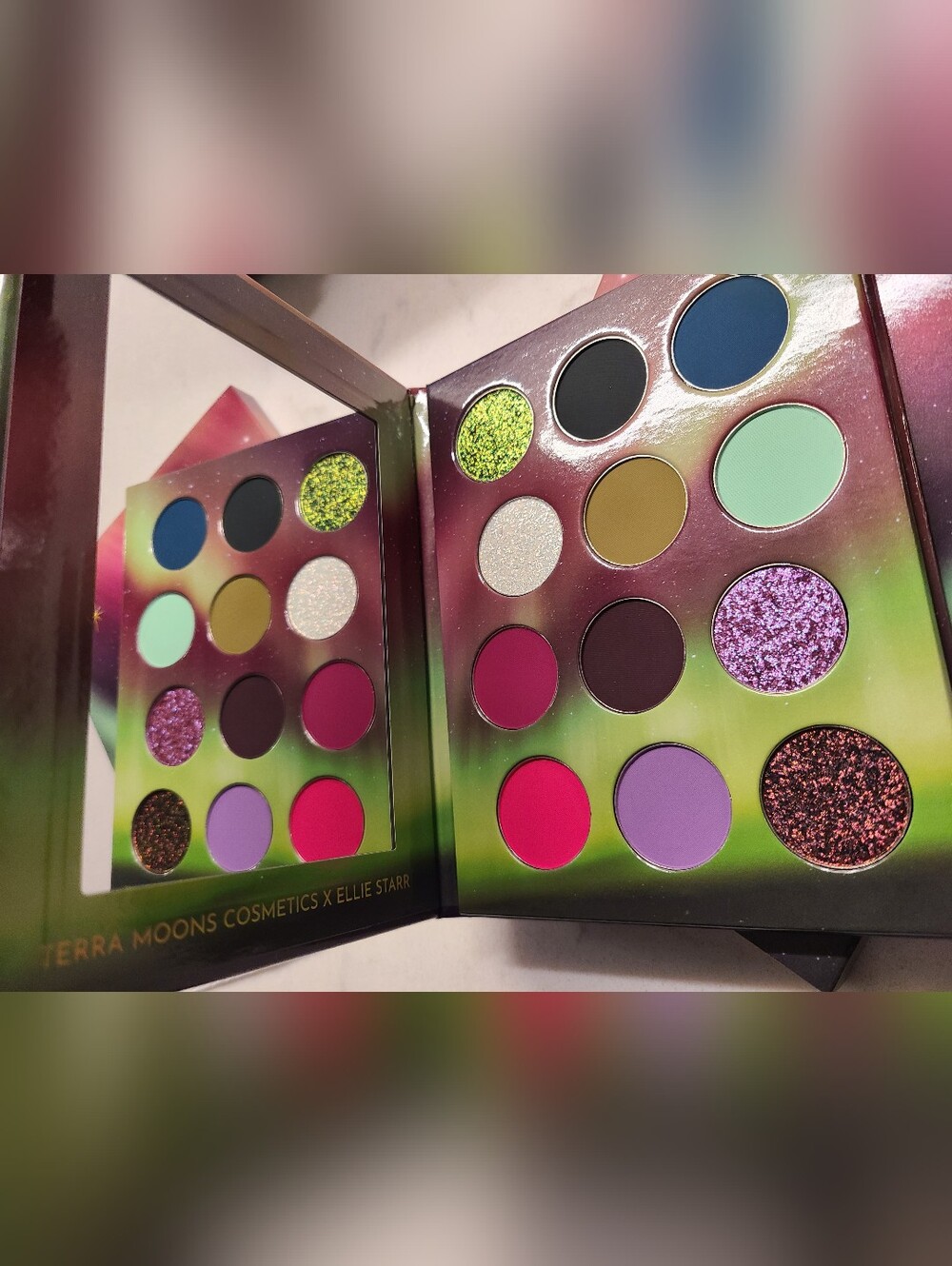 Terra Moon AURORA LIGHTS Eyeshadow Palette